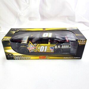 VTG Motorworks Joe Nemechek U.S. Army 01 NASCAR 1:24 Scale Die-Cast Car 2003